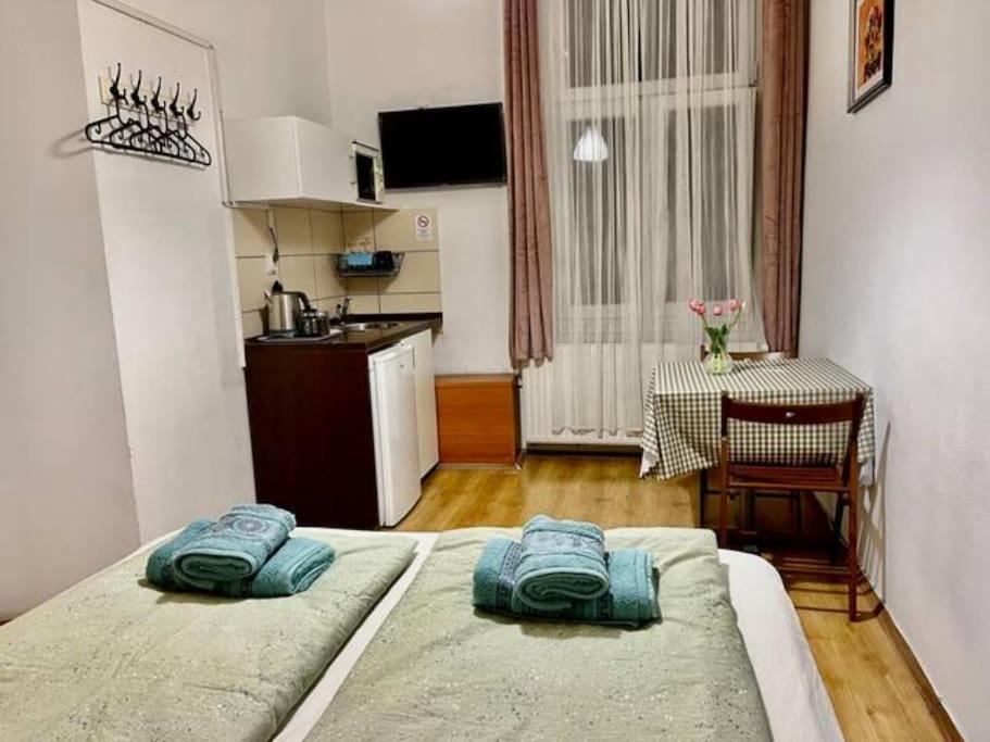 A13 Parliament Sunflower Cozy Apartment 布达佩斯 外观 照片
